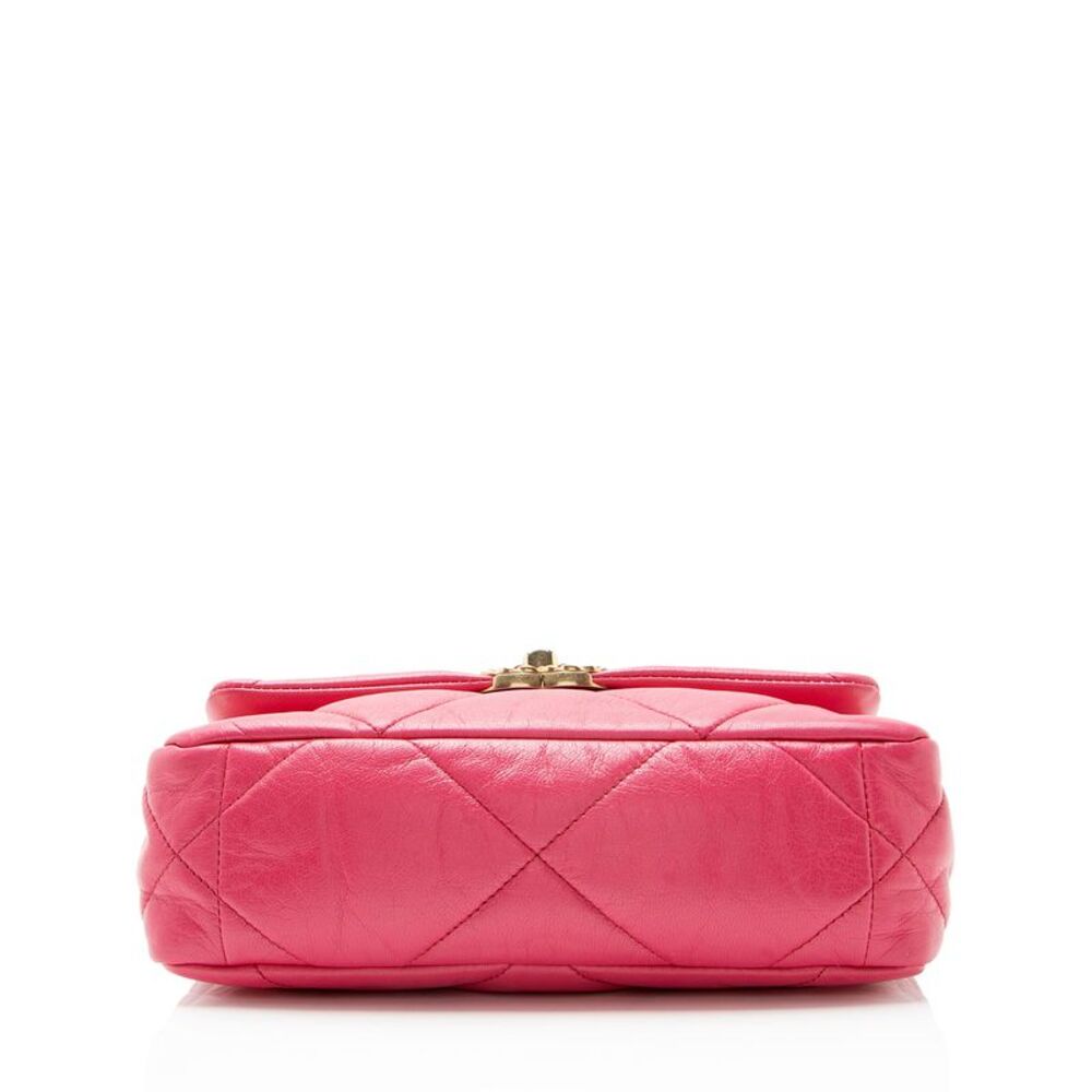 Chanel Lambskin 19 Medium Flap Shoulder Bag - Picture 4 of 12